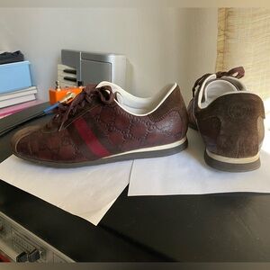 Gucci monogram GG brown leather laced sneakers rubber shoes 7.5 flats slip ons